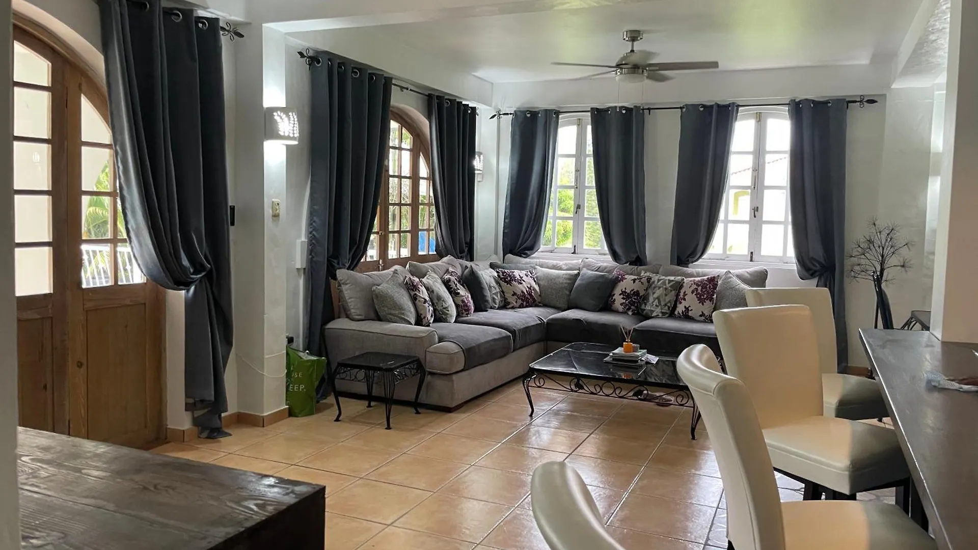 Sugarbird Villa Black Rock