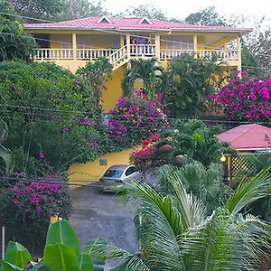 3* Hotel Hibiscus Heights